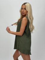 Top cu decolteu rotund și colier - imagine 10