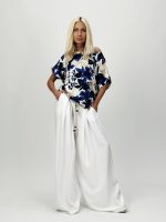 Bluză imprimată cu model floral - imagine 9