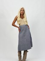 Fustă lungă plisată din jerse cu butoni aurii - imagine 4