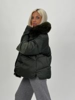 Jachetă din fâș cu mâneci din tricot și blană detașabilă - imagine 9