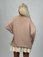 Pulover oversized cu decolteu în v - imagine 4