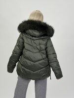 Jachetă asimetrică cu glugă și blană detașabilă - imagine 12