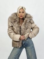 Jachetă din fâș cu blană