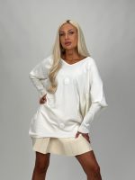 Pulover oversized cu decolteu în v - imagine 11
