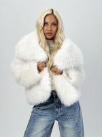 Jachetă scurtă din blană - imagine 2