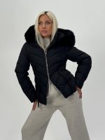 Jachetă din fâș cu glugă și blană detașabilă - imagine 4