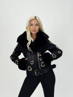 Jachetă din ecopiele cu blană și cercuri aurii - imagine 4