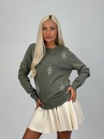 Pulover accesorizat cu ștrasuri și perle - imagine 12