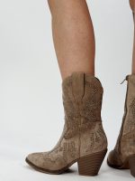 Ciocate scurte cu ștrasuri - imagine 6