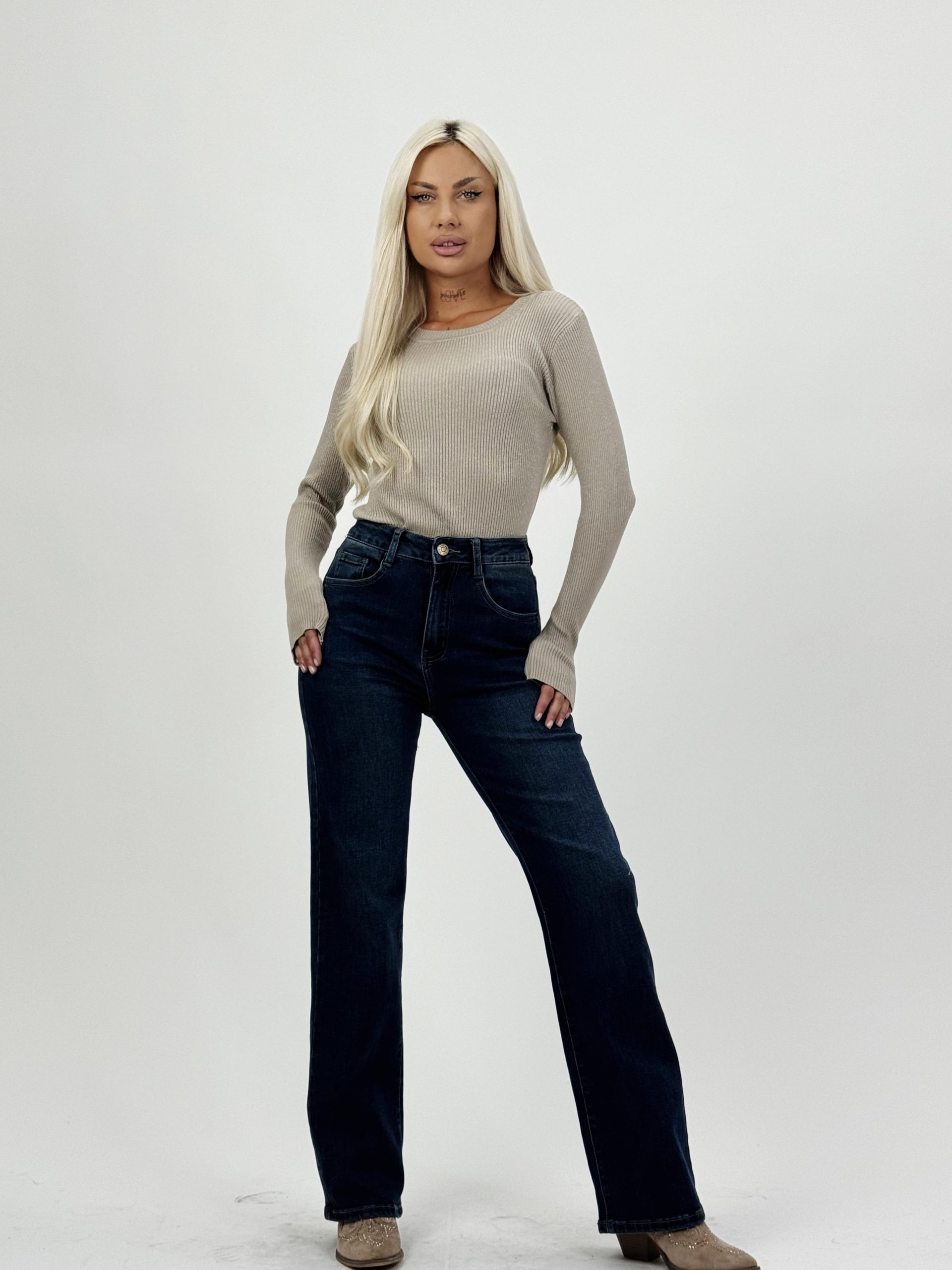 eaec5b93-4b89-4bcb-9919-42f6731b2272 Jeans | Blug drept - imagine 1