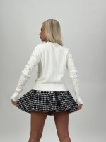 Pulover tricotat cu model torsade și ștrasuri - imagine 13