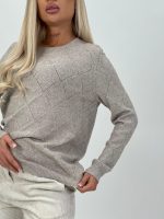Pulover tricotat cu model romb - imagine 11