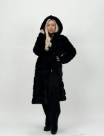 Jachetă lungă din blană cu glugă