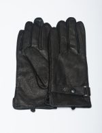 Mănușă îmblănită din piele cu cataramă