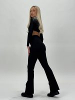 Pantalon colant evazat din jerse rigat - imagine 4