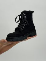 Ghete cu blană și siret - imagine 6