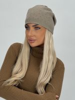 Căciulă dublată cu ștrasuri