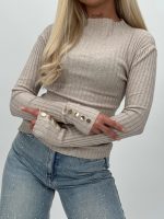 Pulover maletă cu butoni - imagine 3