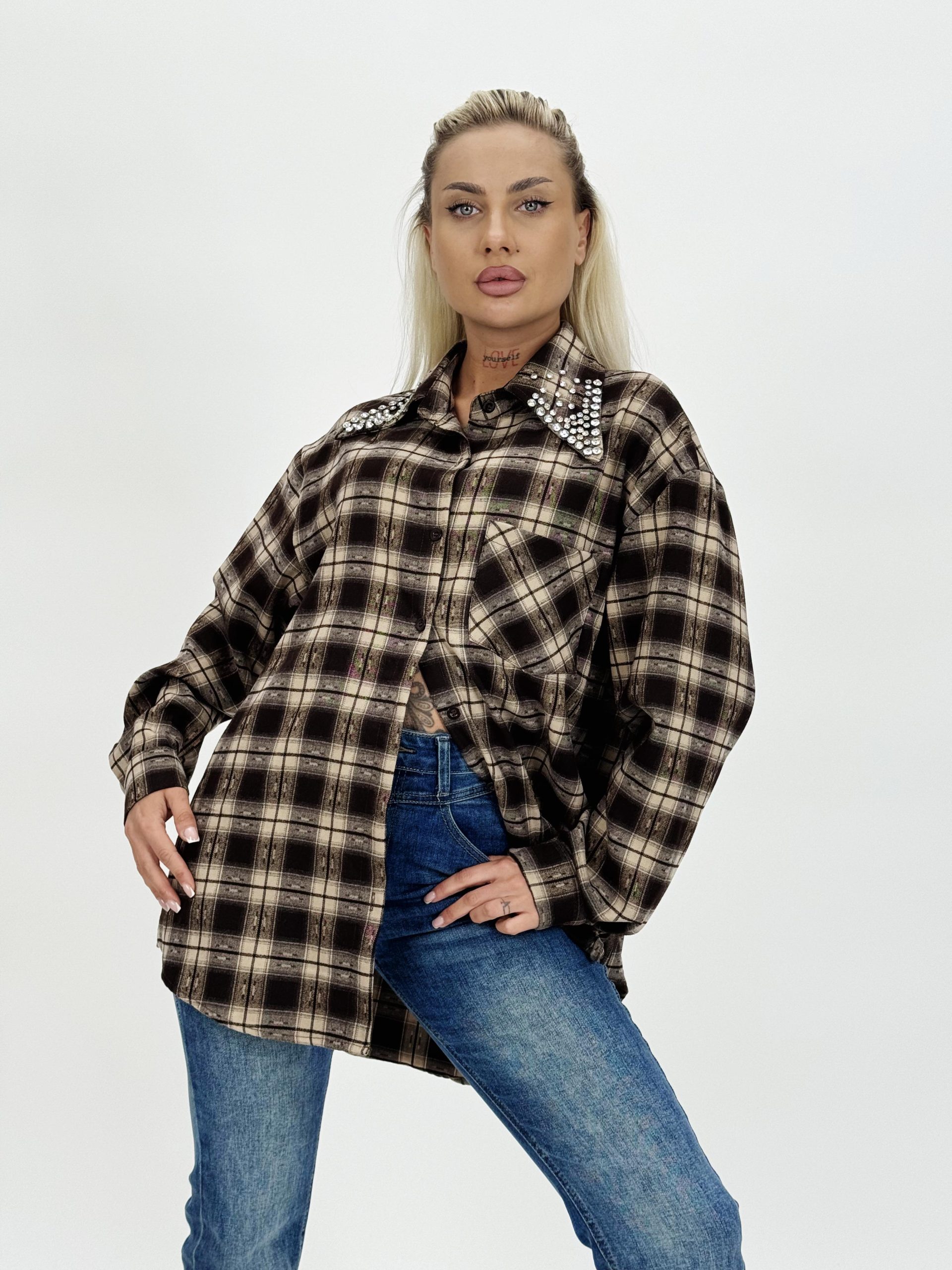 712094ea-6c86-4f09-b105-cc133cb797a4 Cămașă în carouri cu guler accesorizat - imagine 1