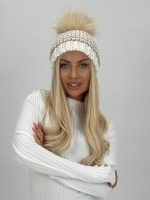 Căciulă cu ciucure din blană naturală