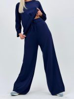 Set din tricot subțire bluză și pantalon cu ștrasuri - imagine 34