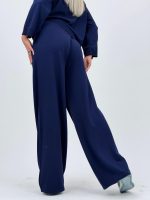 Set din tricot subțire bluză și pantalon cu ștrasuri - imagine 35