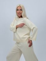 Set din tricot subțire bluză și pantalon cu ștrasuri - imagine 6