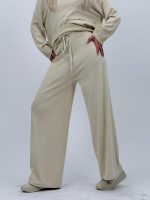 Set din tricot subțire bluză și pantalon basic - imagine 18