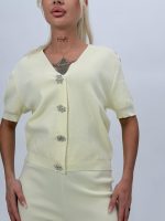 Set din tricot cardigan cu mânecă scurtă și pantalon - imagine 12