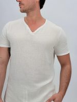 Tricou din in cu decolteu în V și nasturi - imagine 3