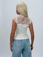 Tricou din jerse rigat cu dantelă - imagine 8