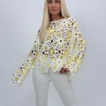 Bluză croșetată cu model flori