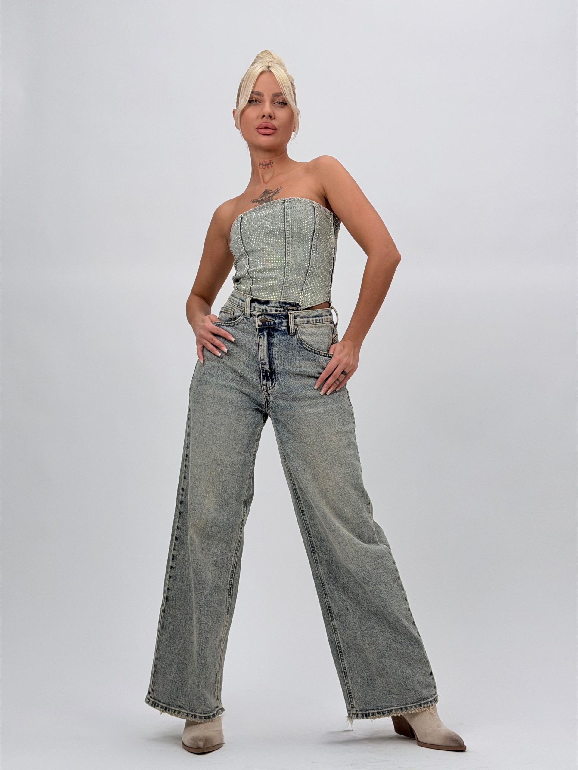 46a11c32-025c-4864-9a91-423c49775d10 Jeans | Blug Wide leg cu închidere asimetrică - imagine 1