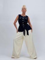 Vestă din denim cu butoni aurii și cordon - imagine 9