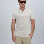 Tricou din in cu guler tunică și nasturi