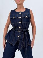 Vestă din denim cu butoni aurii și cordon - imagine 3