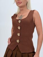 Vestă din tricot cu butoni aurii - imagine 10