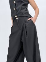 Set vestă și pantalon cu butoni aurii - imagine 20