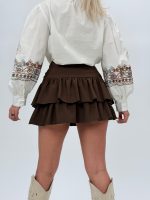 Fustă scurtă cu volane și curea - imagine 4