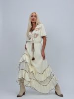 Rochie lungă cu decolteu în V și broderie - imagine 4