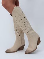 Pantof ciocată perforată