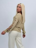 Bluză din tricot cu lurex și decupaj mânecă - imagine 4