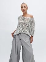 Bluză oversized din tricot cu decolteu în V