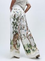 Pantalon oversized din satin cu imprimeu - imagine 12