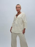 Bluză din bumbac cu broderie și nasturi