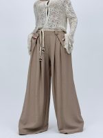 Pantalon larg cu pense și cordon în talie - imagine 17