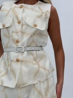 Set din in vestă și pantalon - imagine 5