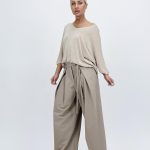 Bluză din tricot cu lurex și decolteu în V