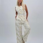 Set din in vestă și pantalon