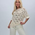 Bluză din tricot cu model perforat